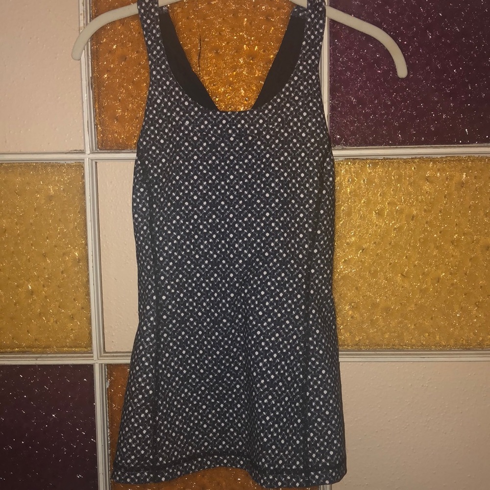 Lululemon stash n’ run tank top